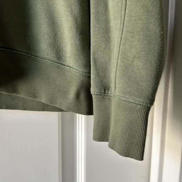 Olive green lace up pullover large / B52 - Picture 3 of 4